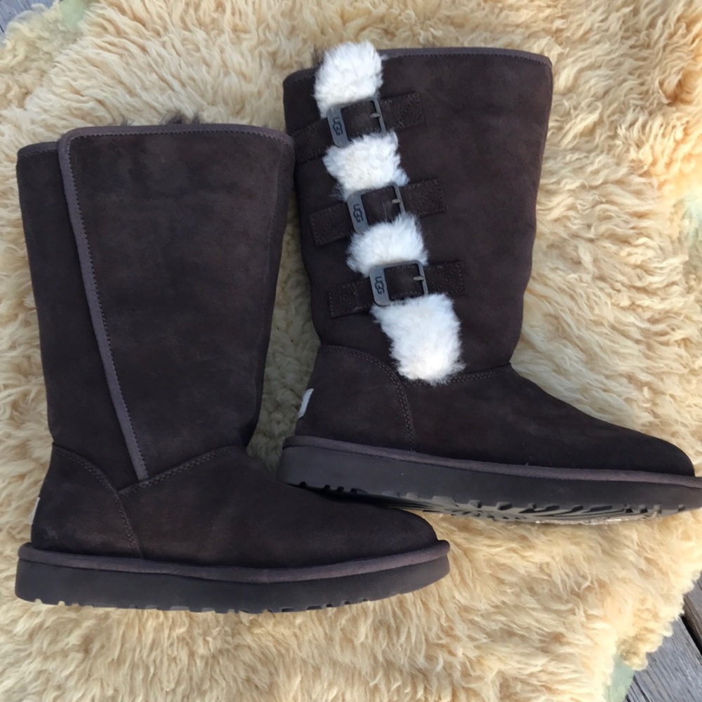 UGGS